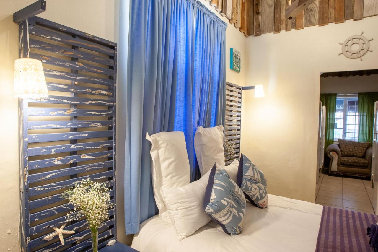 Apartment Family En-suite 6 Sleeper Kitchenette Helderberg Ct Cape Town