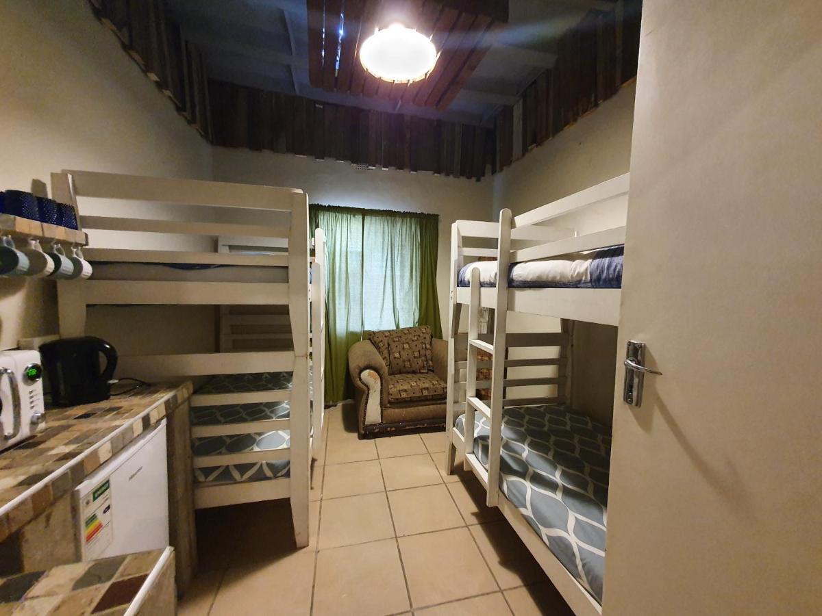 Family En-suite 6 Sleeper Kitchenette Helderberg Ct * Cape Town